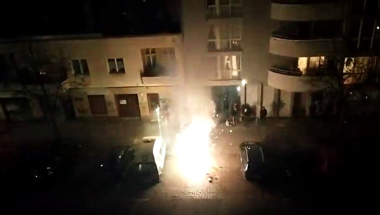 Berlin au nouvel an : la guerre des feux d'artifices !