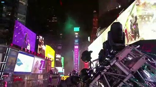 Nova York e Londres celebram 2020