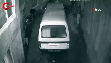 Yılbaşı akşamı markete giden evli kadını takip edip, böyle taciz etti