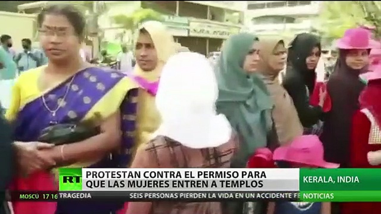 ¡Casi no lo cuentan¡:Así entran dos mujeres en un templo indio por primera vez en siglos