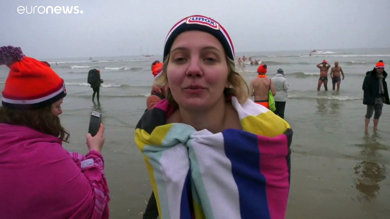 Neujahrsschwimmen zwischen Antibes und Scheveningen