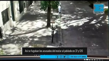 Así escapaban los acusados de matar a un jubilado en barrio Hipódromo
