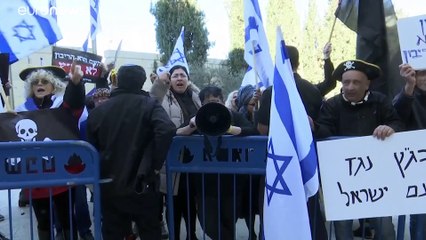 نتنياهو يطلب من الكنيست منحه الحصانة