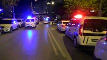 İzmir’de dehşete düşüren kanlı pusu kamerada... Olay yerinden geçen 2 kişi vurularak hayatını kaybetti