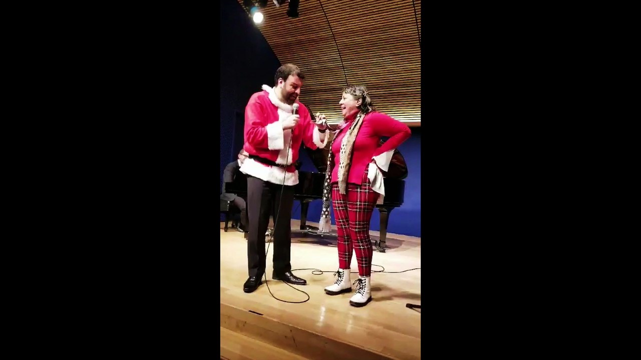 CHRISTMAS FOR JEWS by David Serero - Excerpt filmed from the audience - 2019