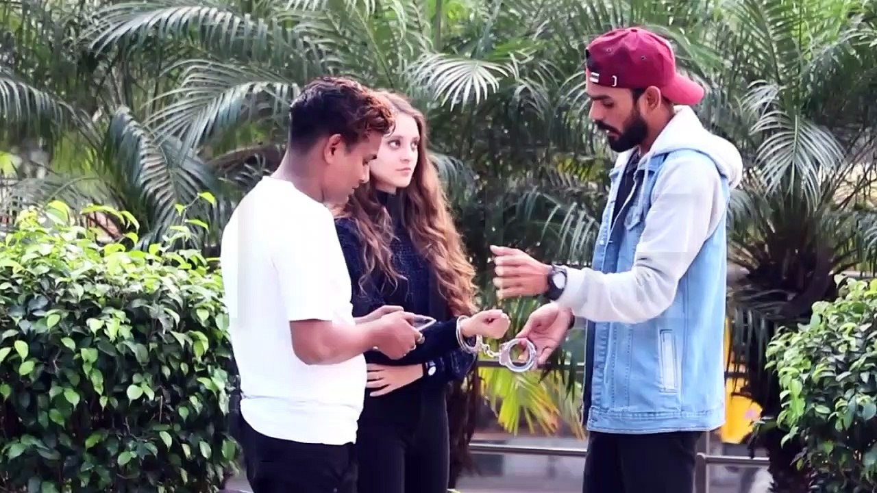 Super Comedy Video In India Prank Video Romantic - Prank In India - All Video