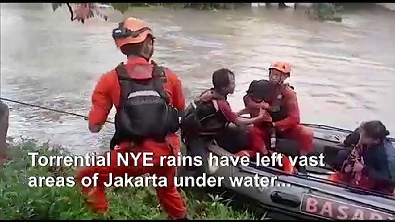 9 dead after Indonesian capital hit by flooding