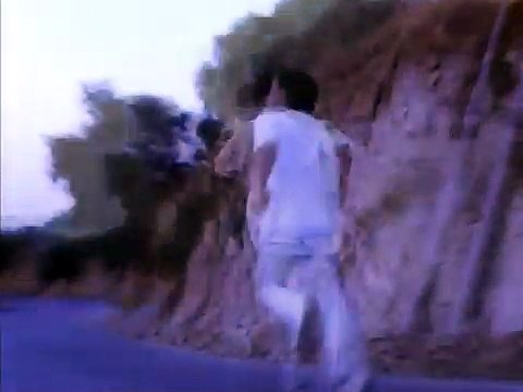 Metallica: Enter Sandman (Official Music Video)