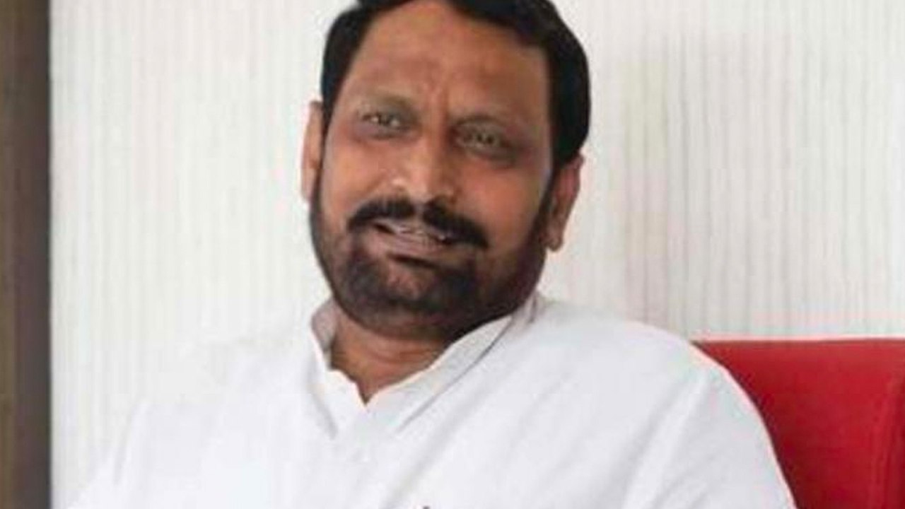 ಸಂಕಷ್ಟಕ್ಕೆ ಸಿಲುಕಿದ ಡಿಸಿಎಂ ಲಕ್ಷ್ಮಣ್ ಸವದಿ | LAKSHMAN SAVADI | ONEINDIA KANNADA