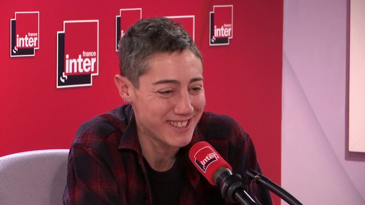 Constance Debré, écrivaine, "ce mot de mère, ce statut de mère tel qu'il a été défini...est quelque chose de détestable."
