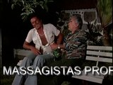 AS MASSAGISTAS PROFISSIONAIS
