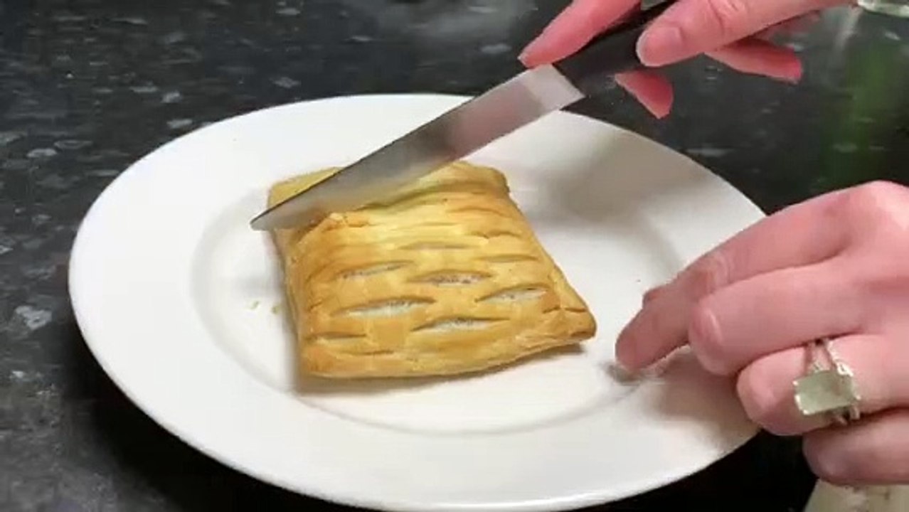 We cut into the new vegan Greggs steak bake