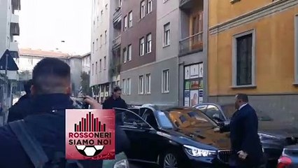 L'arrivo di Ibrahimovic alla clinica La Madonnina