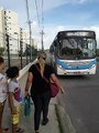 OSMILTON, RAPHAELL E THÁBATTA LEVANDO FERNANDA ATÉ A PARADA DE ÔNIBUS NA RESERVA IPOJUCA 02_01_2020