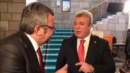 TBMM'nin basın koridorunda CHP ve AK Partili vekiller arasında "Mehmetçik" tartışması