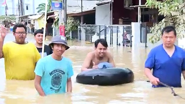 Inundações na Indonésia deixam 23 mortos