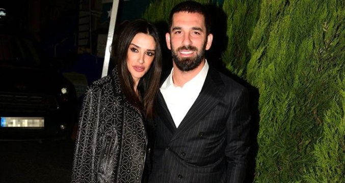 Arda Turan ve Aslıhan Doğan Turan çiftinin bebeklerinin cinsiyeti belli oldu