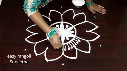 7 dots beautiful kolam    easy n creative rangoli    latest muggulu new designs