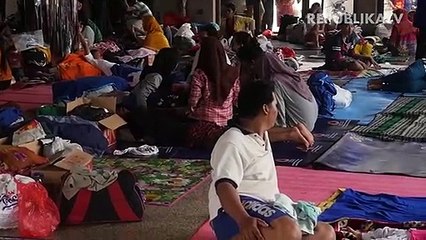 ISPA dan Penyakit Kulit Serang Pengungsi Banjir