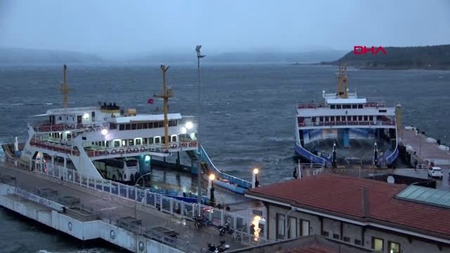 Çanakkale kuzey ege ve güney marmara'daki adalara ulaşım durdu