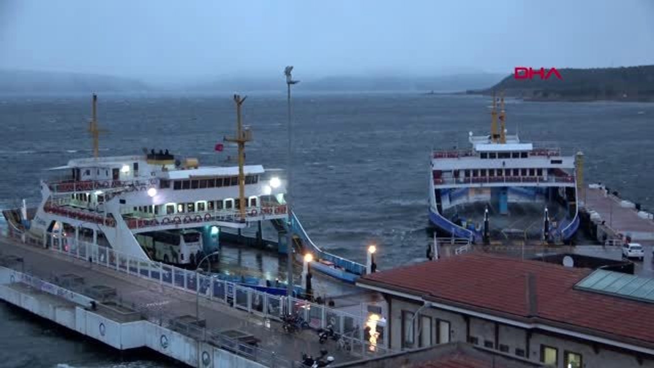 Çanakkale kuzey ege ve güney marmara'daki adalara ulaşım durdu