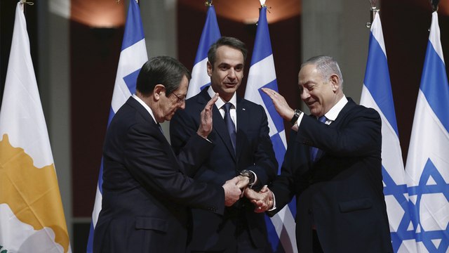 بالتزامن مع القرار التركي.. مشروع خط أنابيب لنقل غاز المتوسط لأوروبا