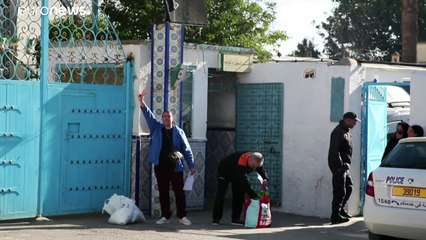 الإفراج عن 76 من المحتجين الجزائرين بينهم لخضر بورقعة