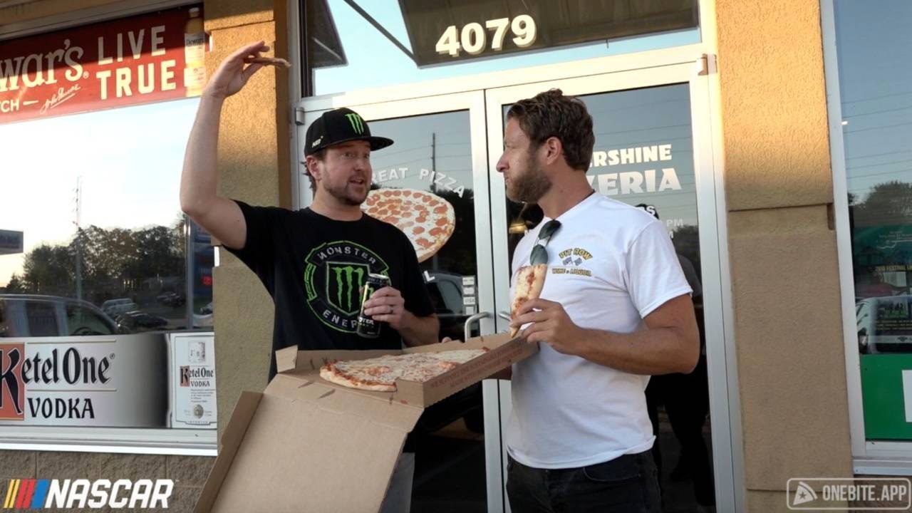 Barstool Pizza Review Boomershine Pizzeria (Bluff City, TN) with