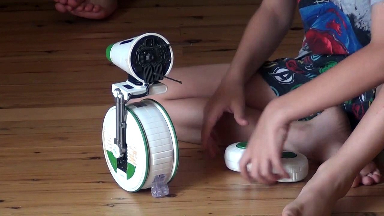 Star wars The Rise of Skywalker - Remote Control D-O Rolling Figure - Electronic Droid