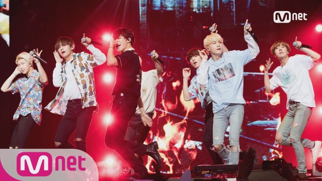 [KCON 2016 LA×M COUNTDOWN] 방탄소년단 (BTS) _ INTRO (Young Forever)+불타오르네 (FIRE)