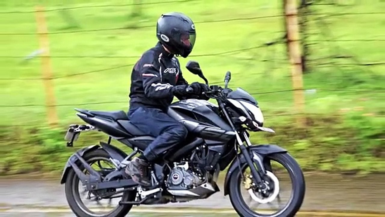 10 Expensive Bajaj Bikes In India 2020   Price List High [Explain In Hindi]