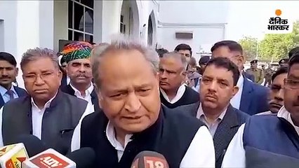 हिन्दू राष्ट्र बनाने को कोशिशों के घातक होंगे नतीजे, टुकड़ों में बंट जाएंगा देश: गहलोत