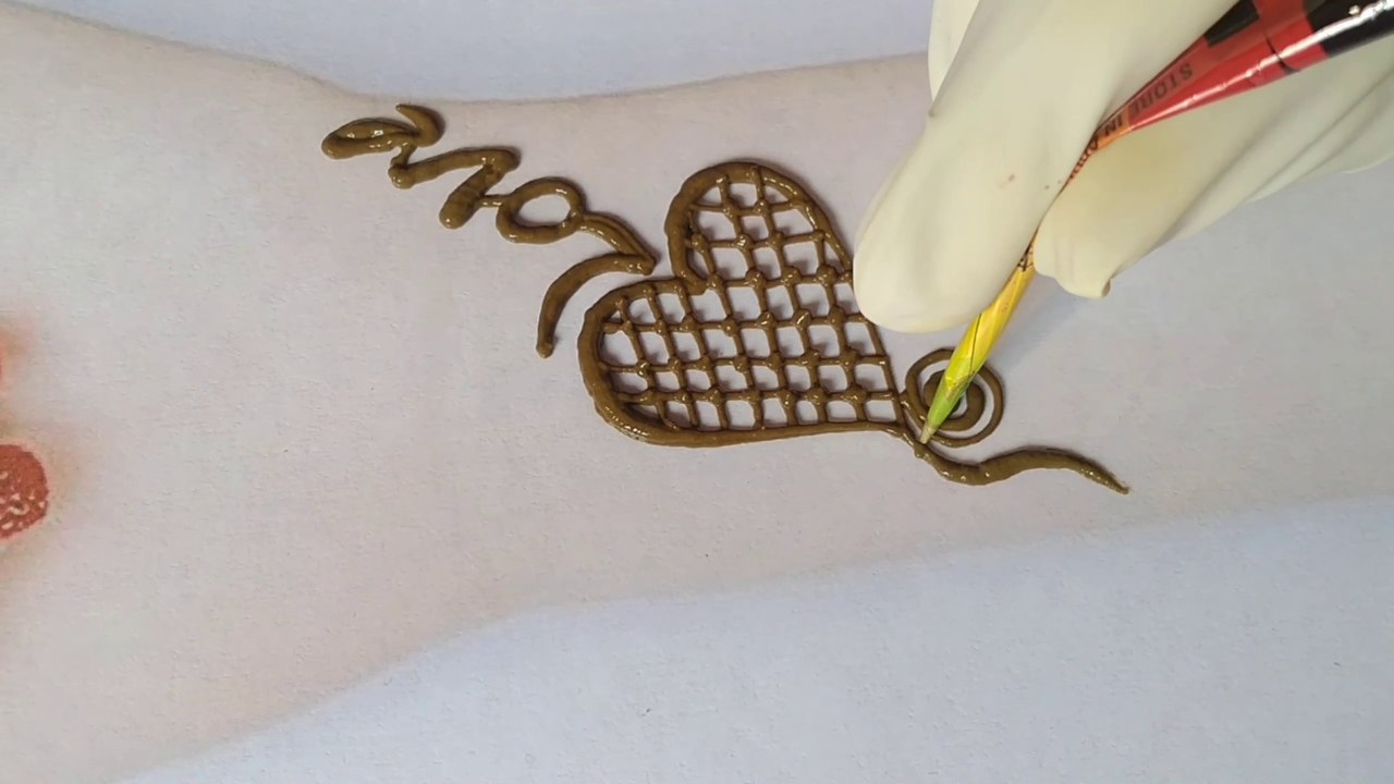 Love henna tattoo। Lovers mehndi tattoo design। Heart shape henna tattoo by looking morden