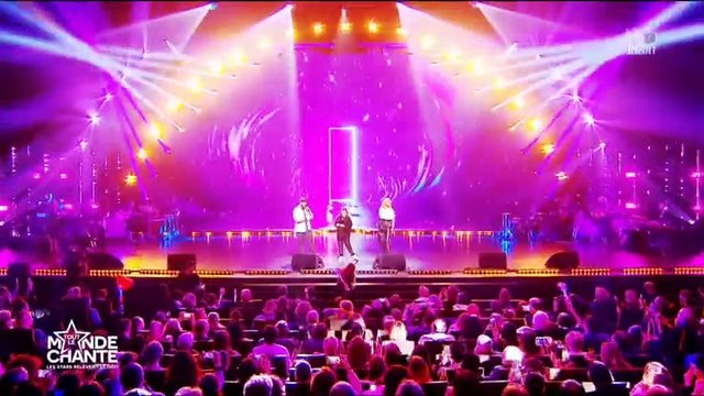 Slimane et Vitaa chantent 'Je te le donne avec Inès Reg en live