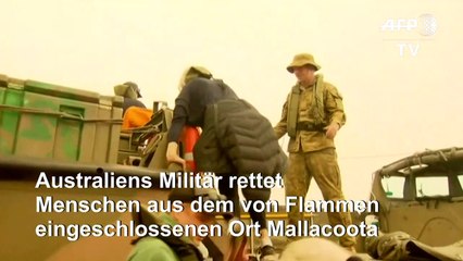 Australien: Militär befreit Einwohner aus Feuerhölle