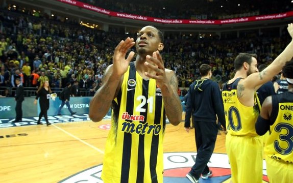 Fenerbahçe James Nunnally ile sezon sonuna kadar sözleşme imzaladı