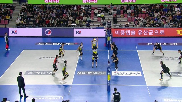 '서브에이스 8개' OK저축은행, 현대캐피탈전 3연패 탈출 / YTN