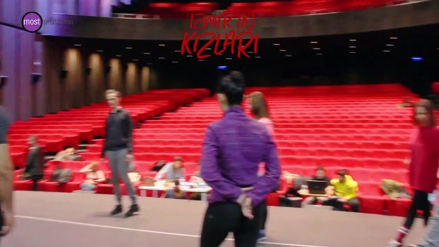 Sezen Aksu şarkıları eşliğinde müzikli oyun 'İzmir'in Kızları' geliyor