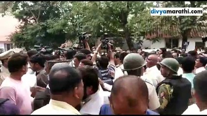 जिल्हा परिषद अध्यक्ष-उपाध्यक्ष पदाच्या निवडणुकीवेळी गोंधळ