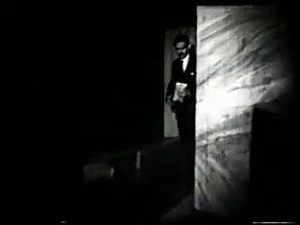 Meu Destino em Tuas Mãos (Zé do Caixão / Coffin Joe)