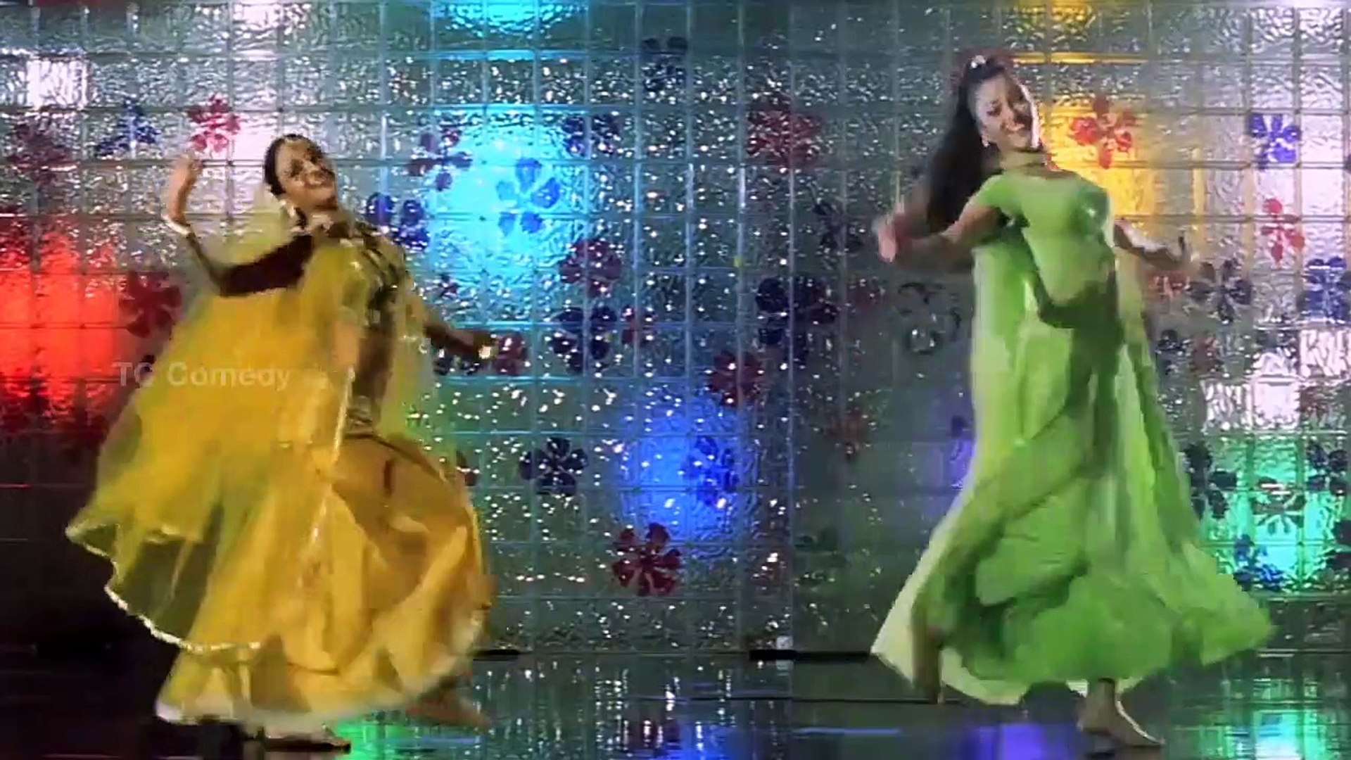 Jeans Movie Scenes Kannuodu Kaanbadhalam song Prashanth Aishwarya  engagement Lakshmi tc comedy - video Dailymotion