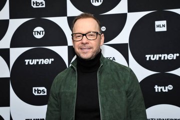 Donnie Wahlberg Leaves $2,020 Tip for 2020 Tip Challenge