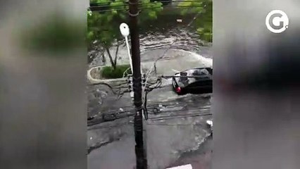 Rua da Lama debaixo d'água, em Jardim da Penha