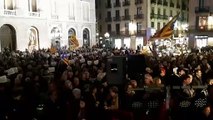 Concentració a la Plaça Sant Jaume contra la inhabilitació del president Torra i el vice-president Junqueras