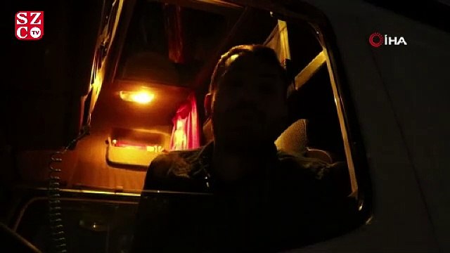 Sivas’ta kar yağışı sürücülere zor anlar yaşattı