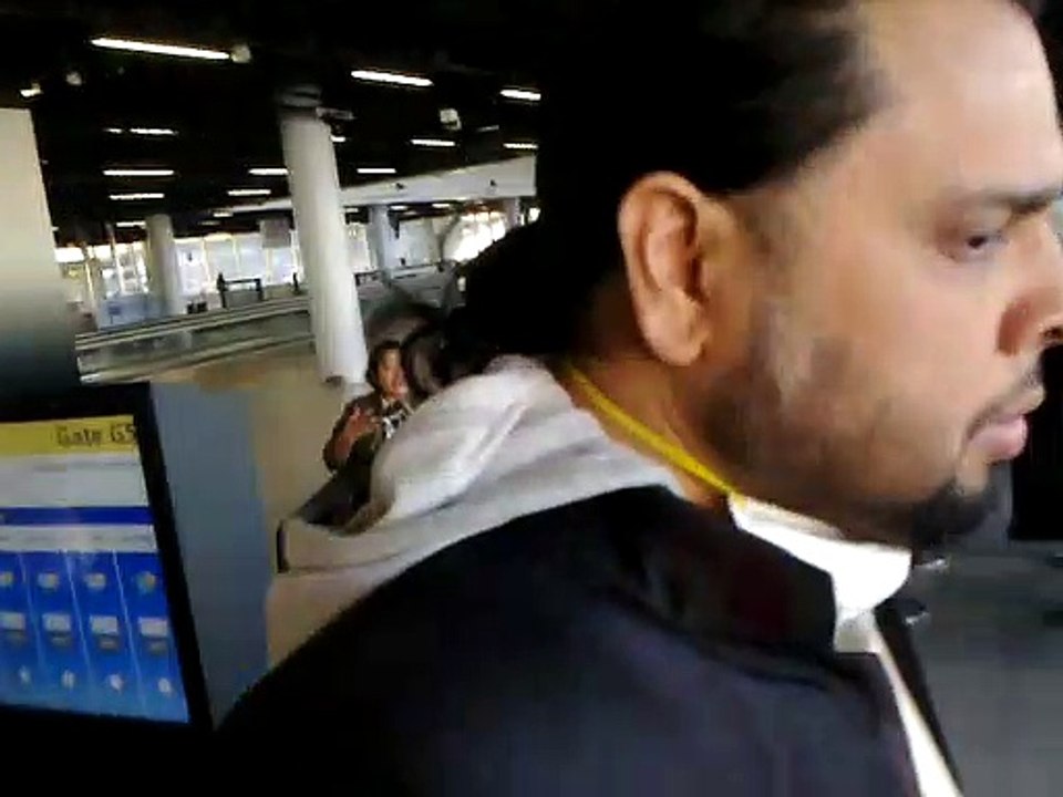 via Gate 5
