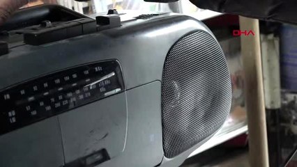 Konya 40 yıllık kasetçi, 30 metrekarelik dükkanında dijital müziğe meydan okuyor