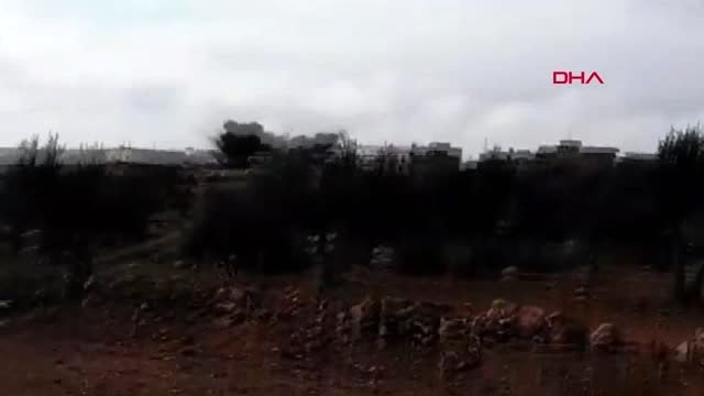 Suriye'de rejim güçlerinin hava saldırıları sürüyor