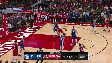 Et de deux dunks ratés pour Russell Westbrook