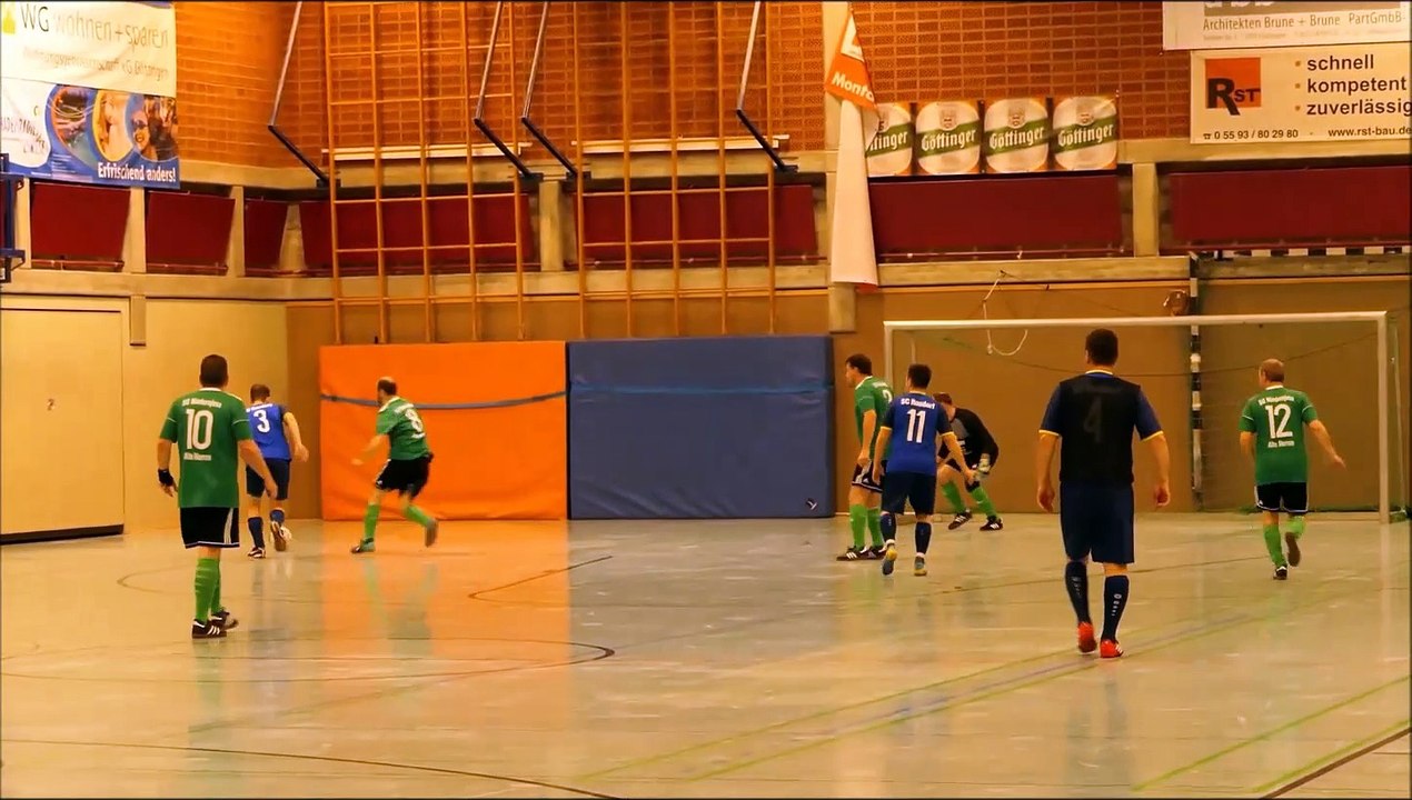 Spielszenen aus dem Alt-Herren-Spiel Rosdorf gegen Niedernjesa